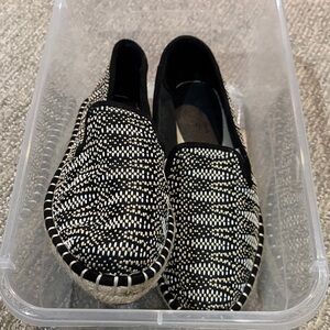 Universal Thread Black and White Espadrilles